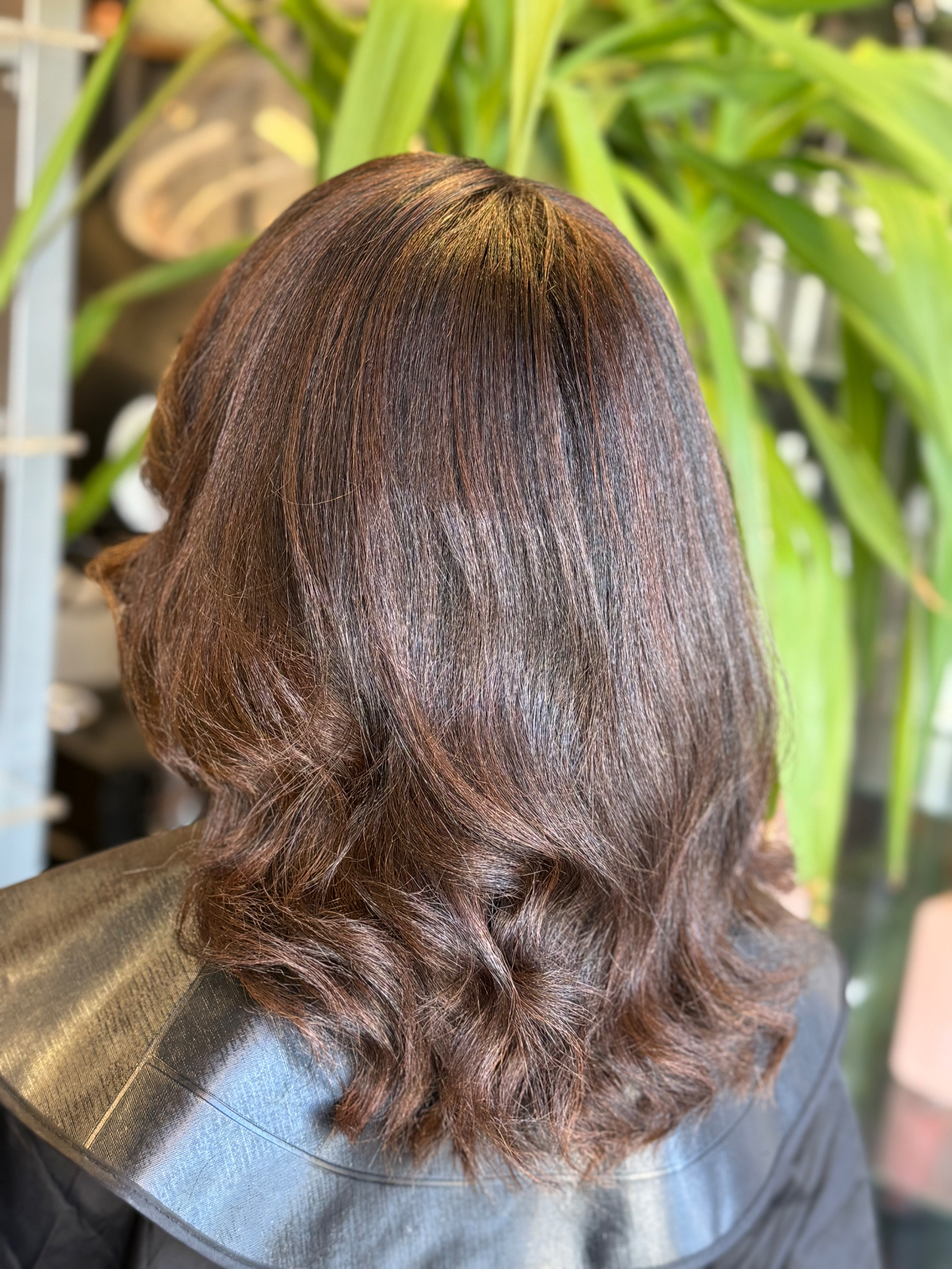 Glossy bouncy blow-out finish at Belinda's